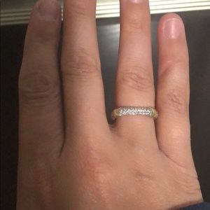 Diamond ring